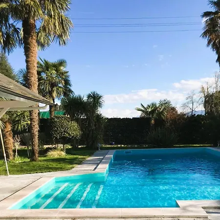 Holiday home Chez Castagnet *
