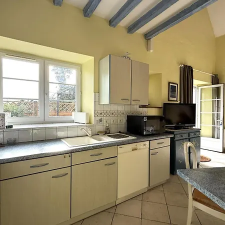 Nyaraló Chez Castagnet *